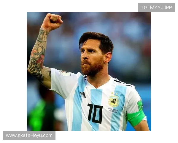 足球球星号码背后的象征意义与历史演变解析 足球球星号码背后的象征意义与历史演变解析